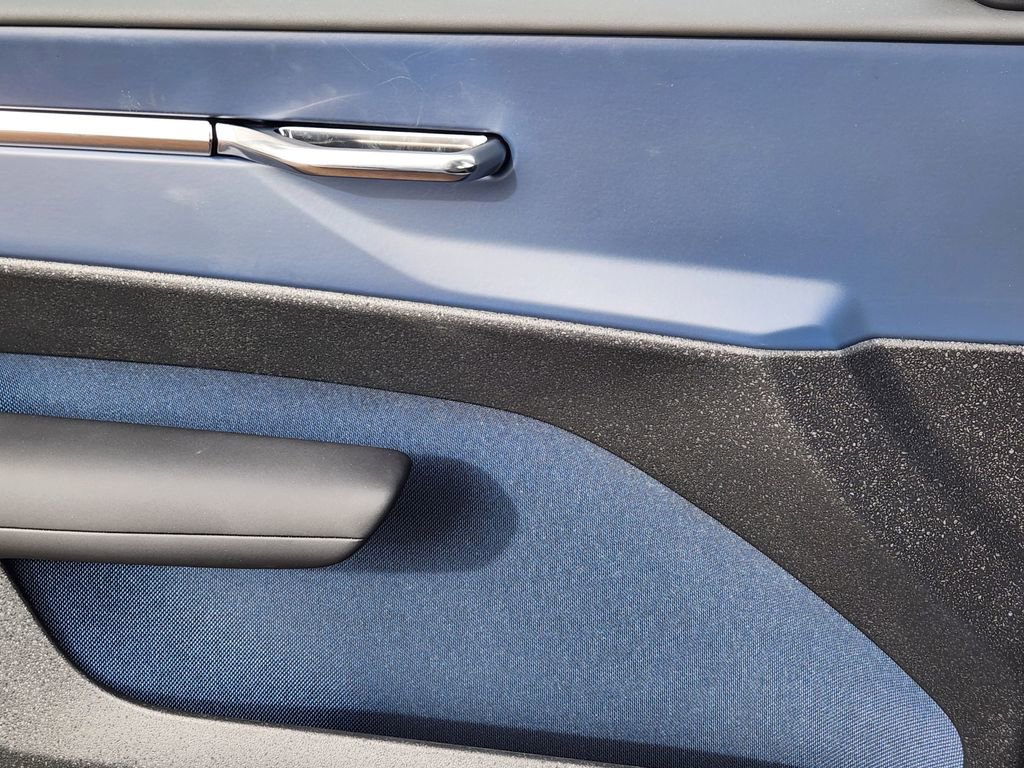 New 2026 Volvo EX30 Plus w/ Climate Package image 13