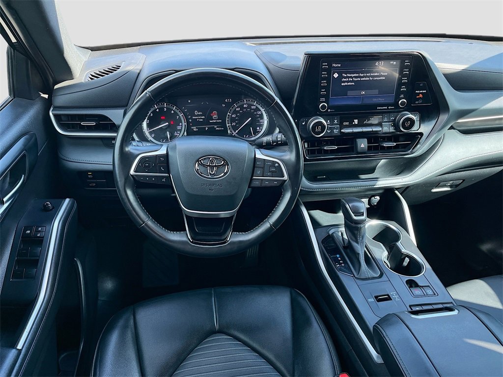 Used 2022 Toyota Highlander XSE image 23