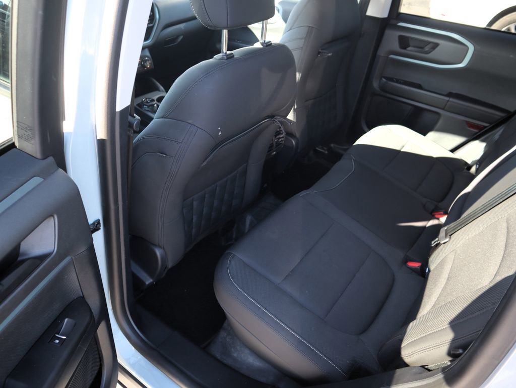 Used 2023 Ford Bronco Sport Badlands image 10