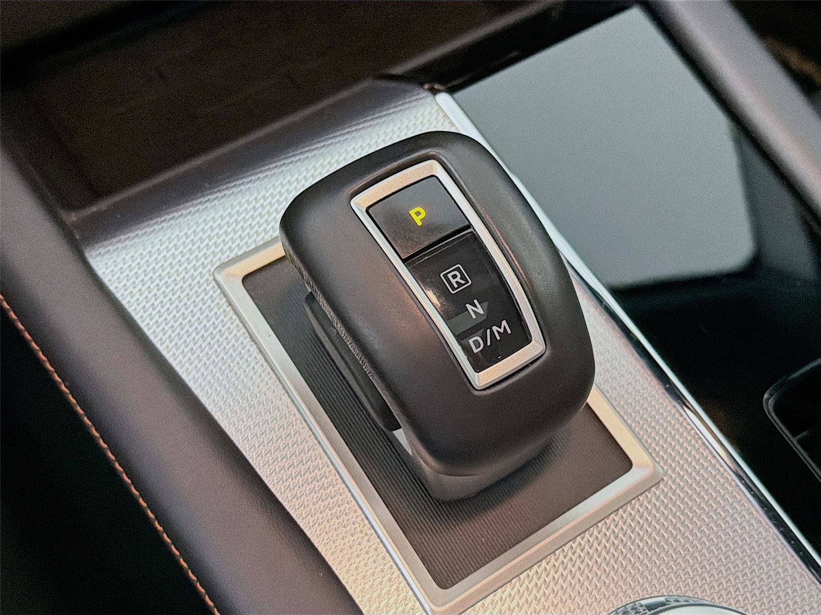 Used 2022 Mitsubishi Outlander SEL image 19