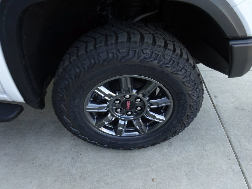 New 2026 GMC Sierra 1500 AT4X AWD/4WD image 12