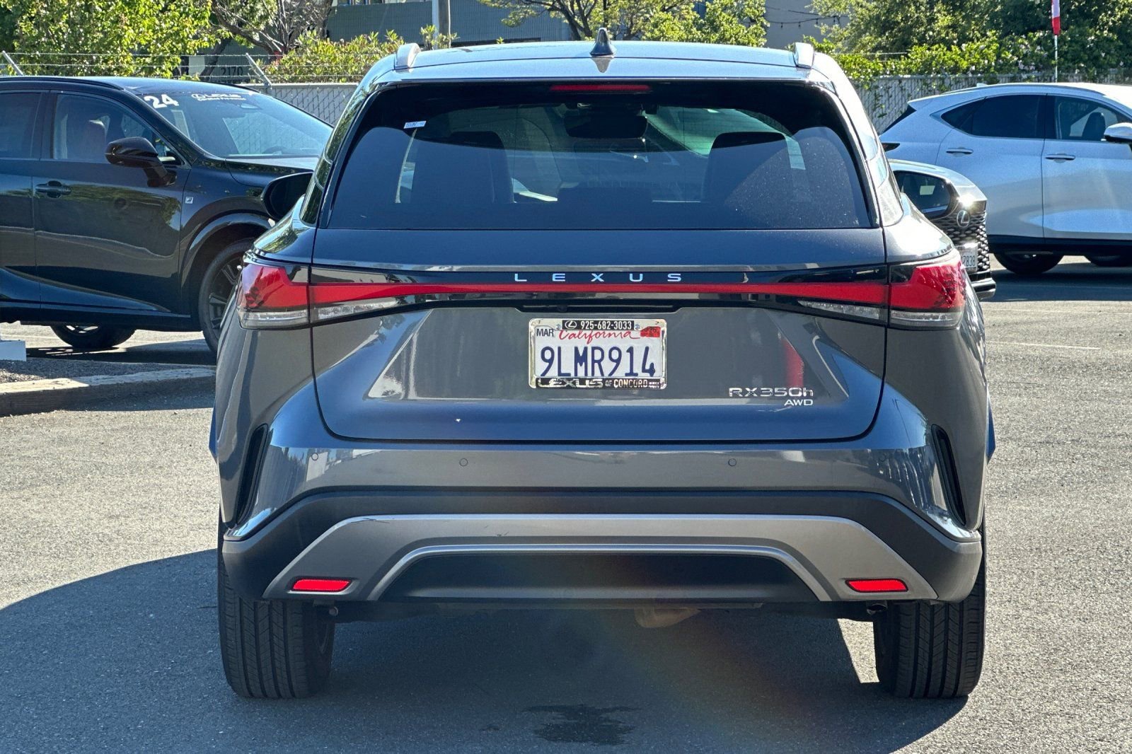 Certified 2024 Lexus RX 350h w/ Convenience Package image 5