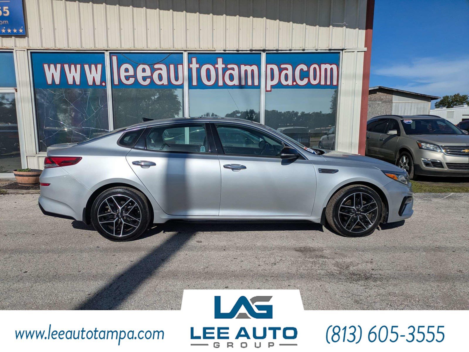 Used 2020 Kia Optima SE FWD image 2