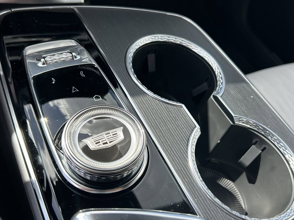 New 2026 Cadillac Lyriq Signature Luxury image 25