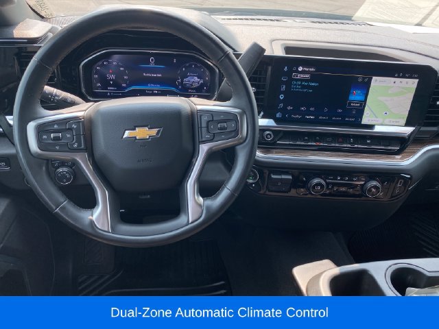 Used 2025 Chevrolet Silverado 1500 LT AWD/4WD image 7