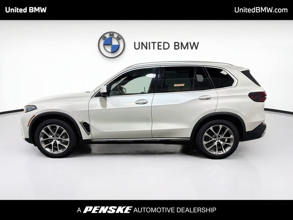 Certified 2025 BMW X5 xDrive40i w/ Premium Package AWD/4WD image 8