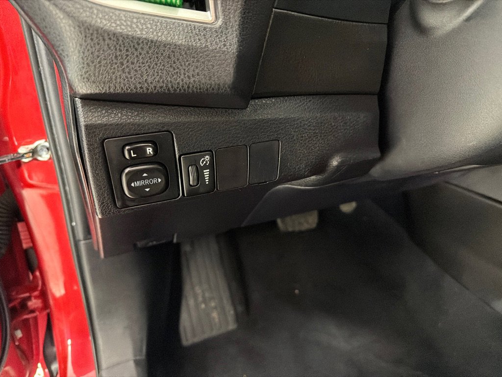 Used 2015 Toyota Corolla S image 13