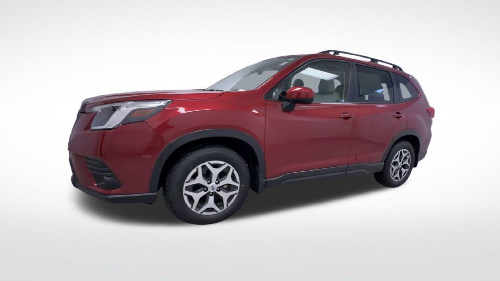 Used 2024 Subaru Forester Premium AWD/4WD image 4
