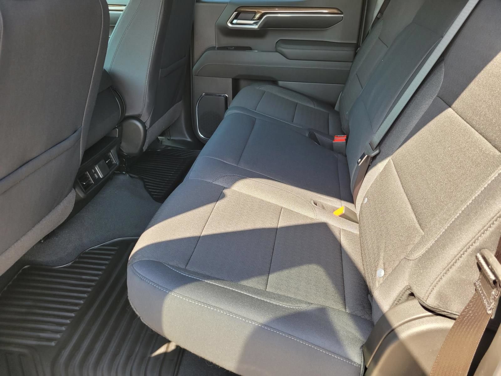 New 2026 Chevrolet Silverado 1500 LT w/ Texas Edition Plus RWD image 8