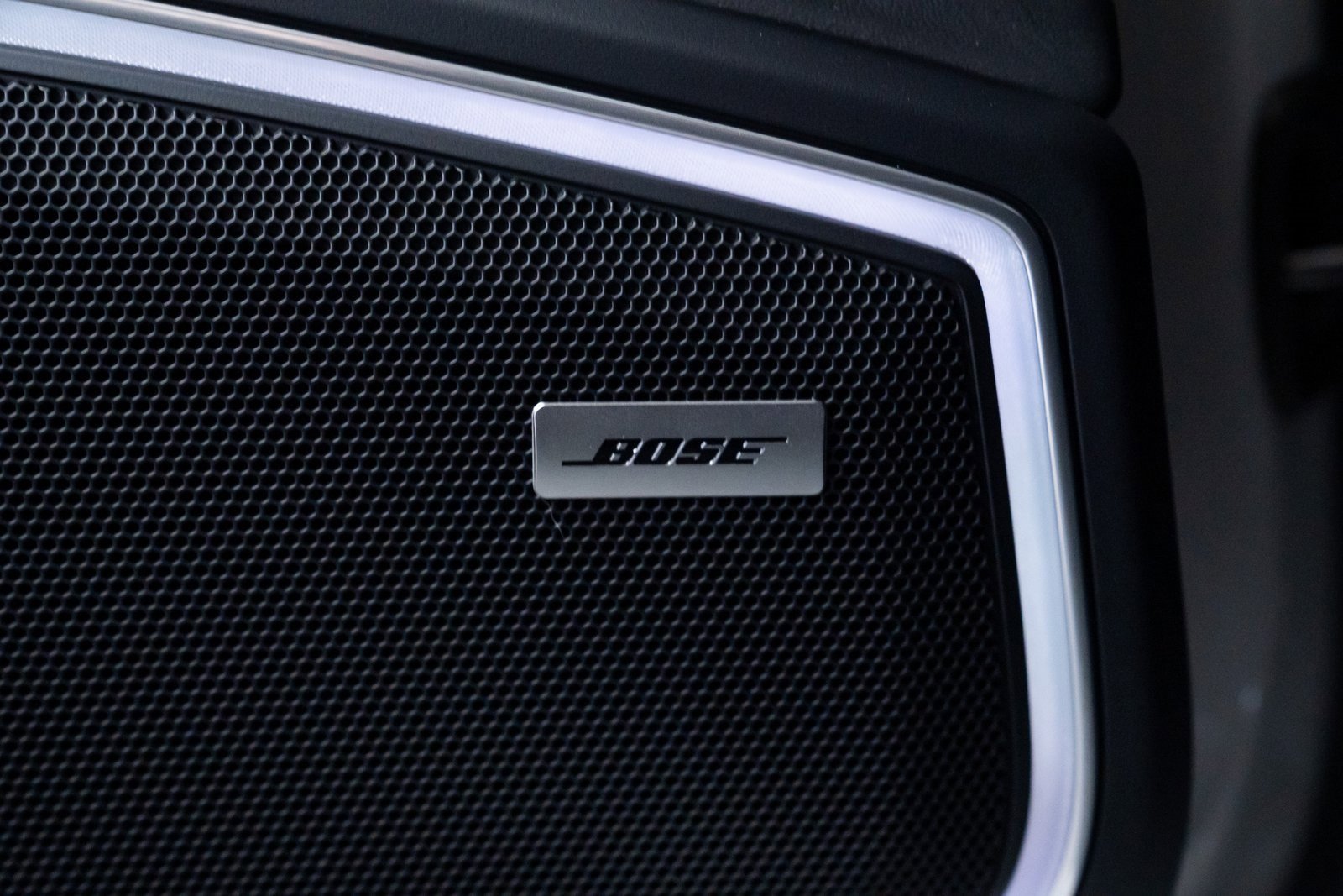 Used 2023 Porsche Panamera GTS image 15