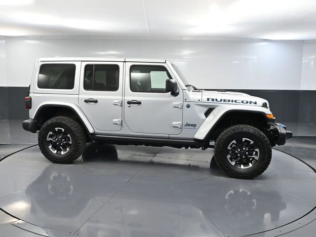 Used 2024 Jeep Wrangler Unlimited Rubicon 4xe AWD/4WD image 4