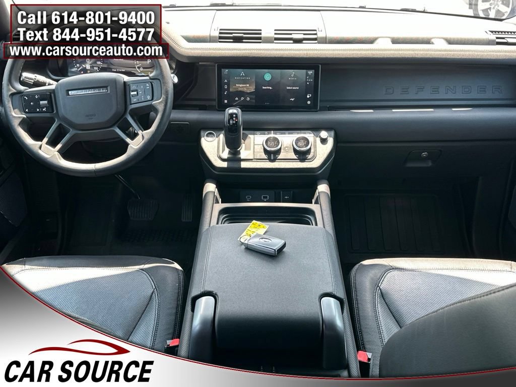 Used 2021 Land Rover Defender 110 X-Dynamic SE AWD/4WD image 16