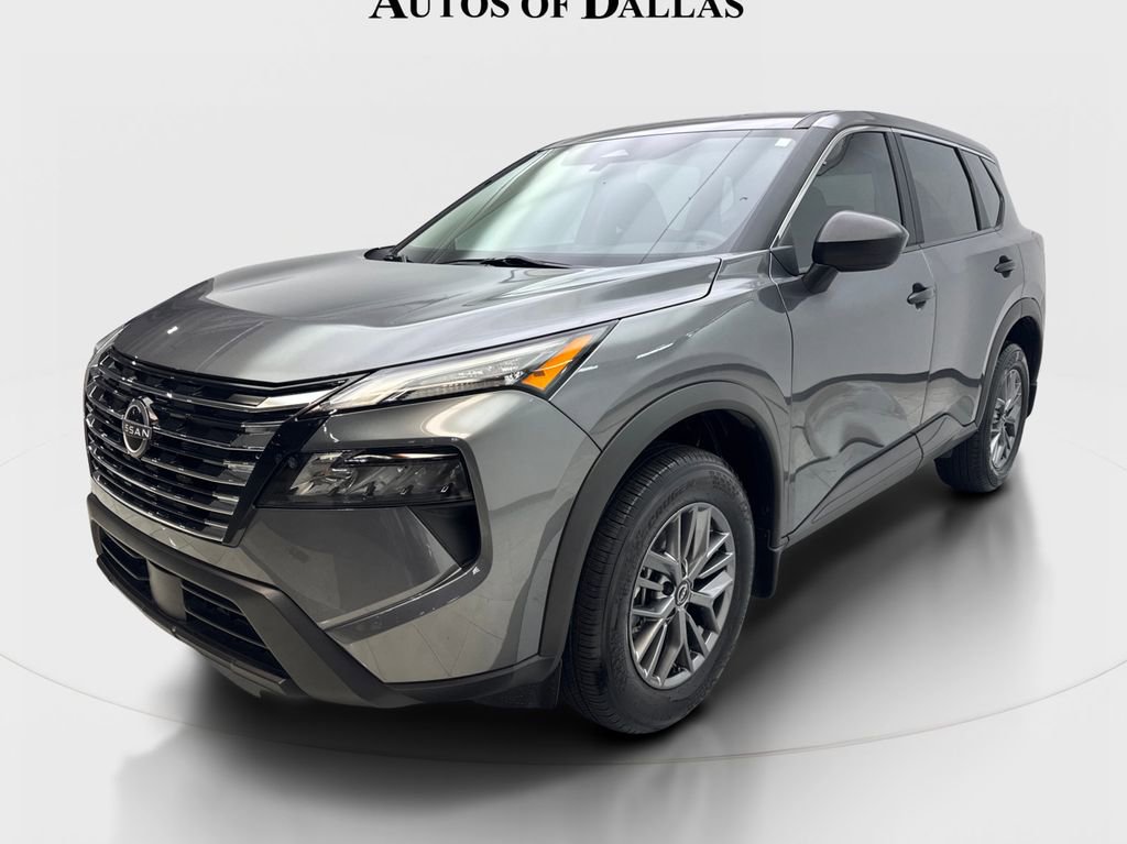 Used 2024 Nissan Rogue S AWD/4WD image 2