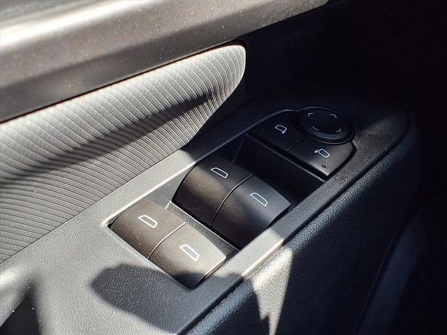 Used 2026 Chevrolet Equinox EV LT image 15