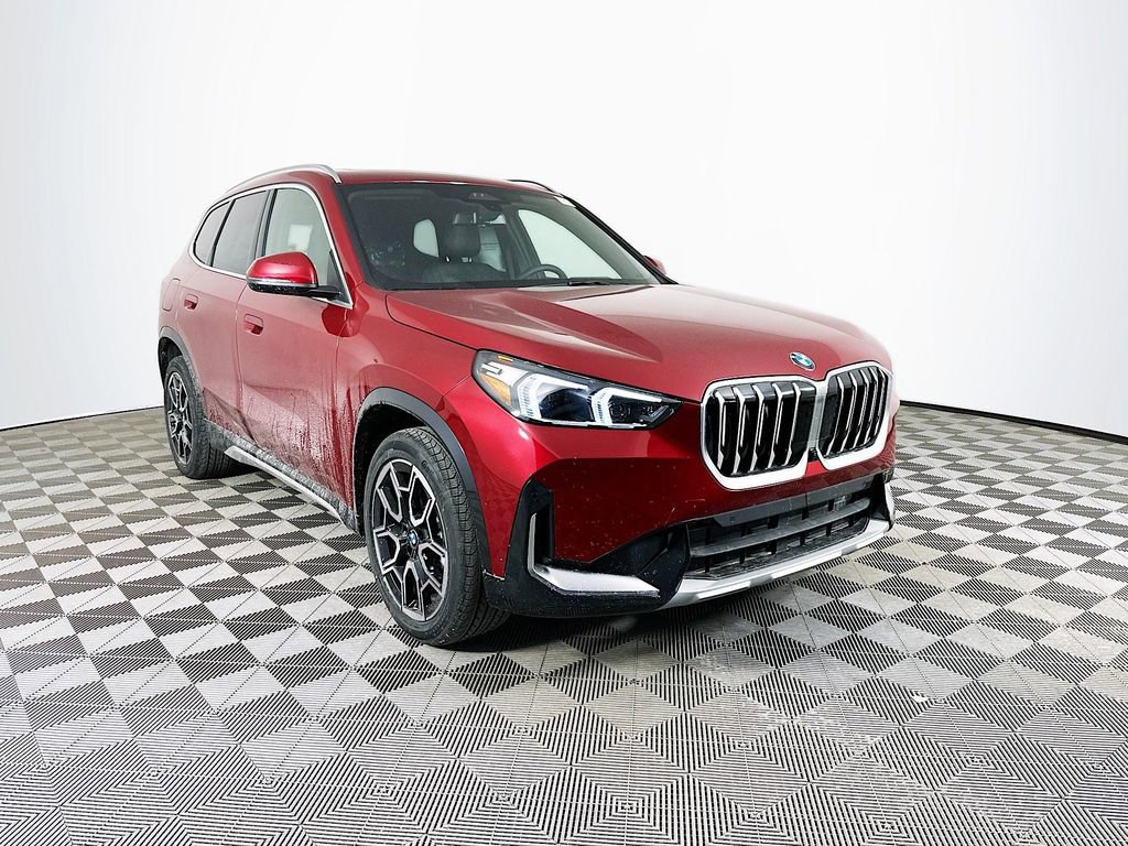 New 2026 BMW X1 xDrive28i w/ Technology Package image 2