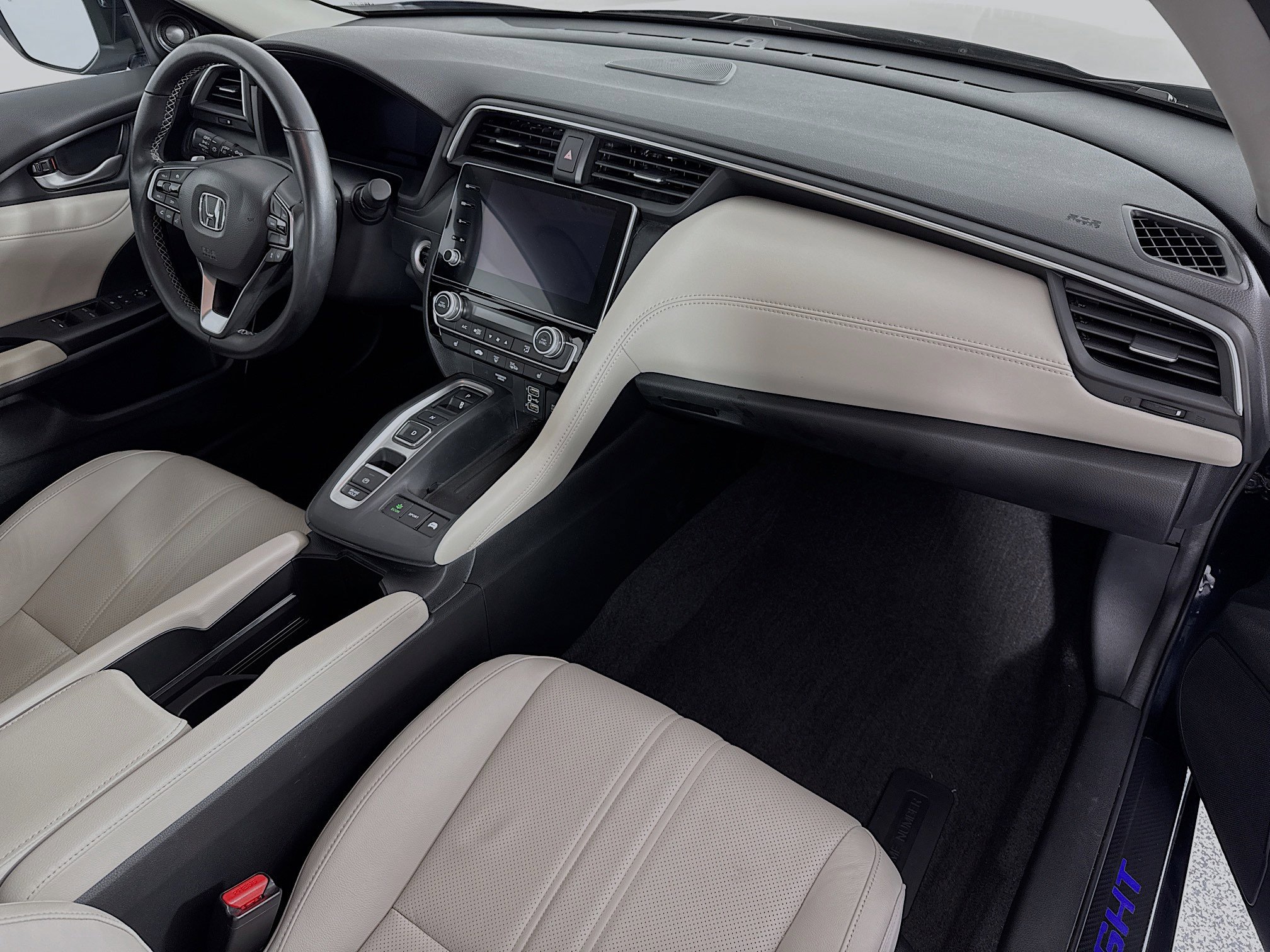 Certified 2022 Honda Insight Touring image 29