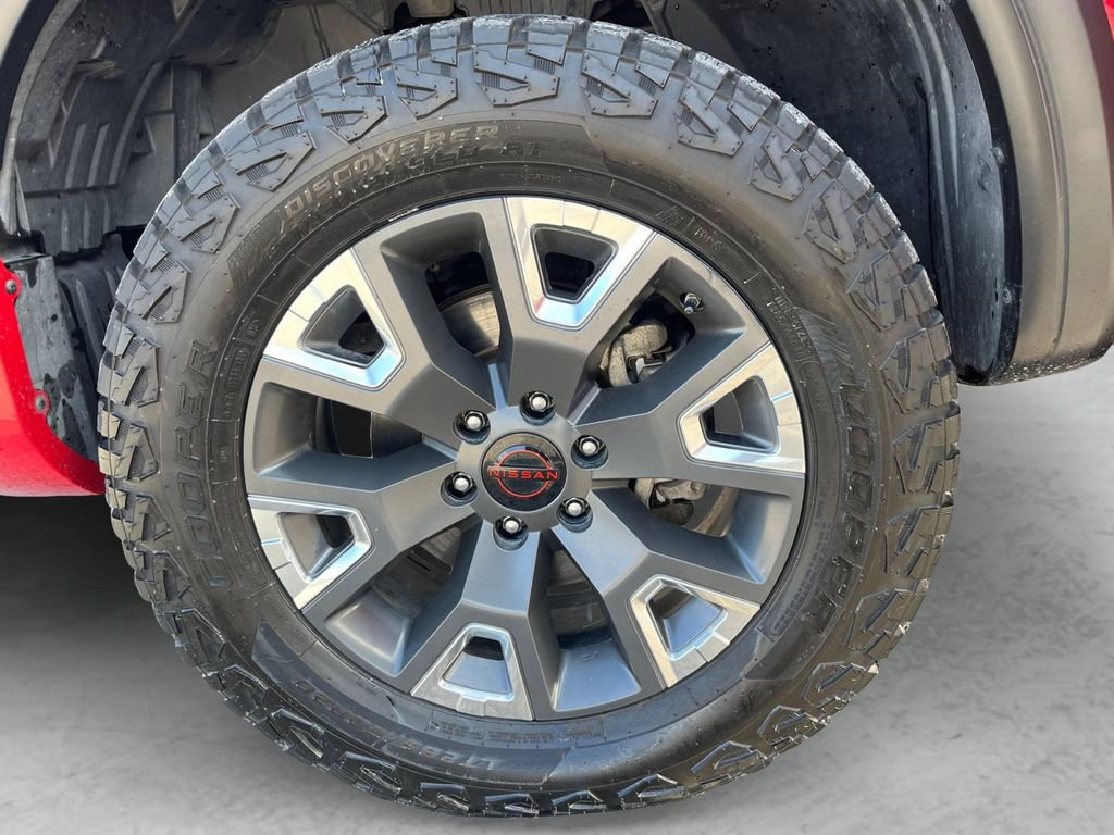 Used 2022 Nissan Titan PRO-4X w/ Pro-4x Convenience Package image 23