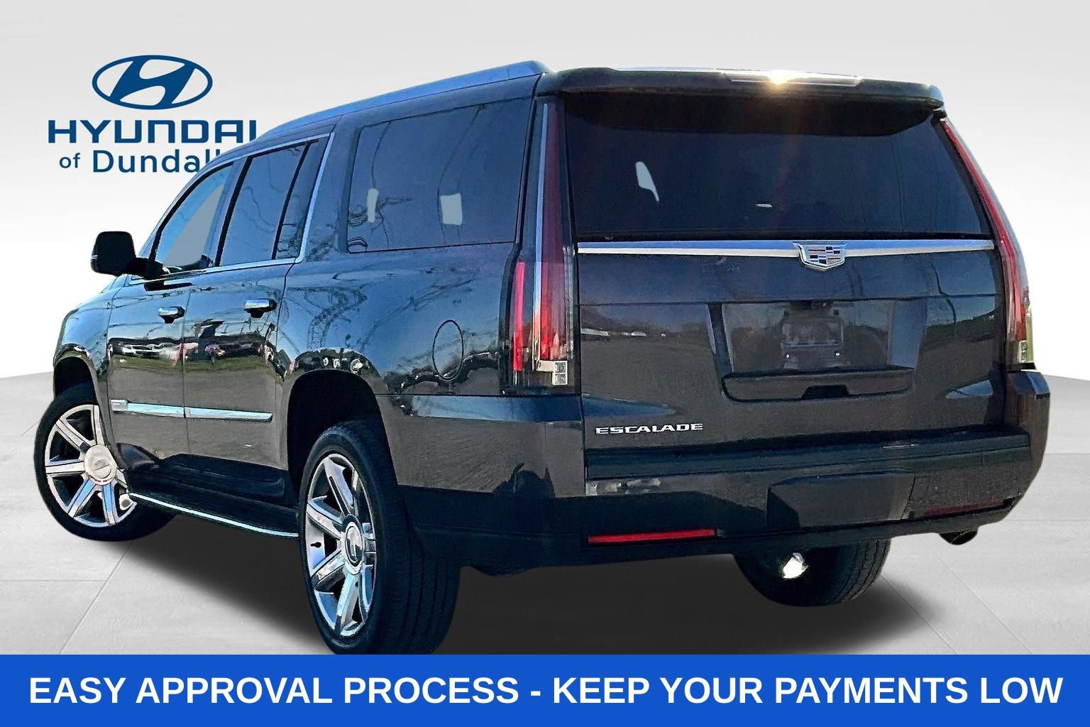 Used 2018 Cadillac Escalade ESV Luxury AWD/4WD image 5