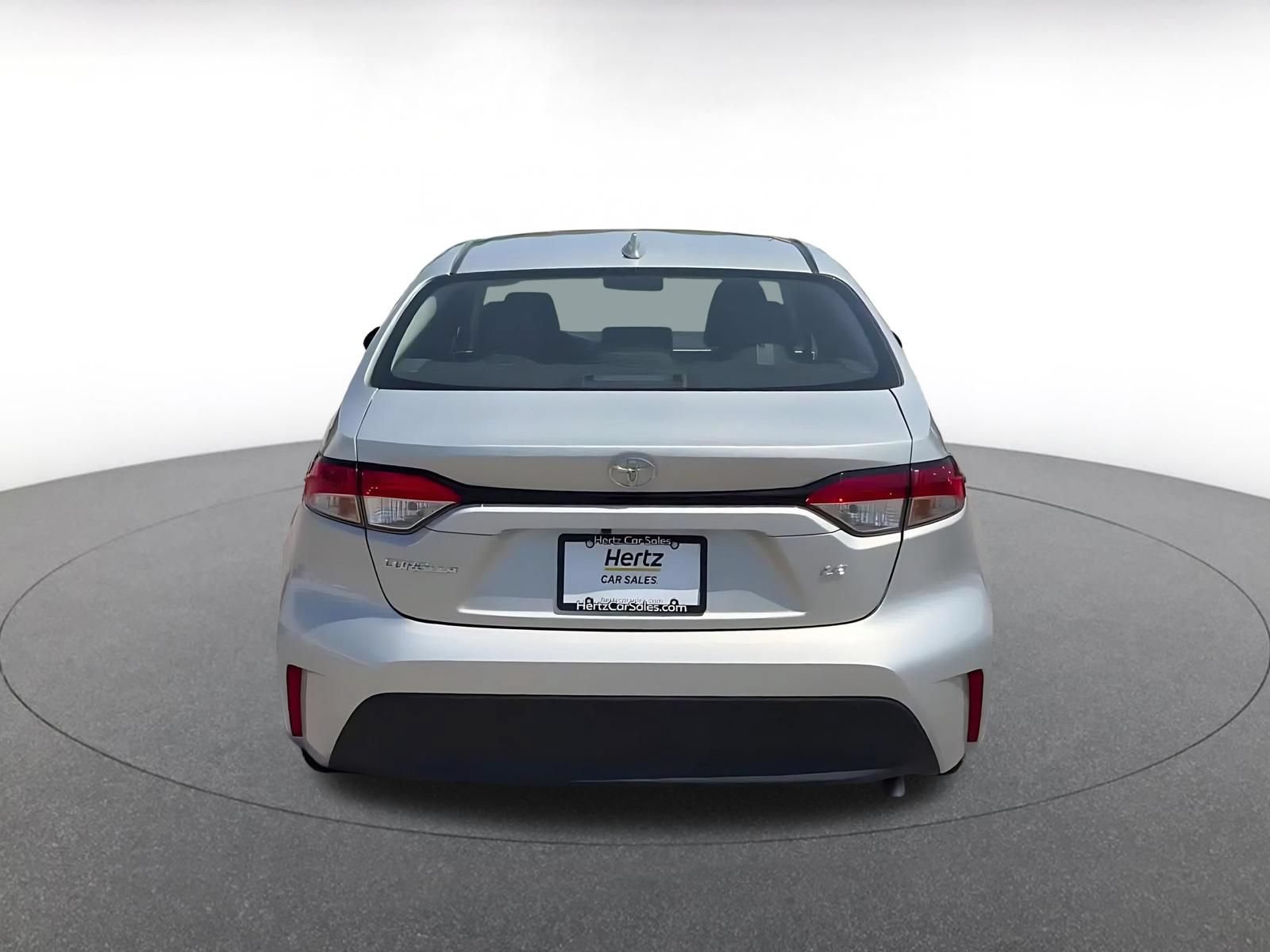 Used 2025 Toyota Corolla LE FWD image 12