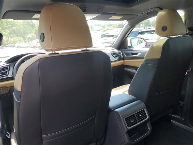 New 2026 Volkswagen Atlas Cross Sport SE image 12