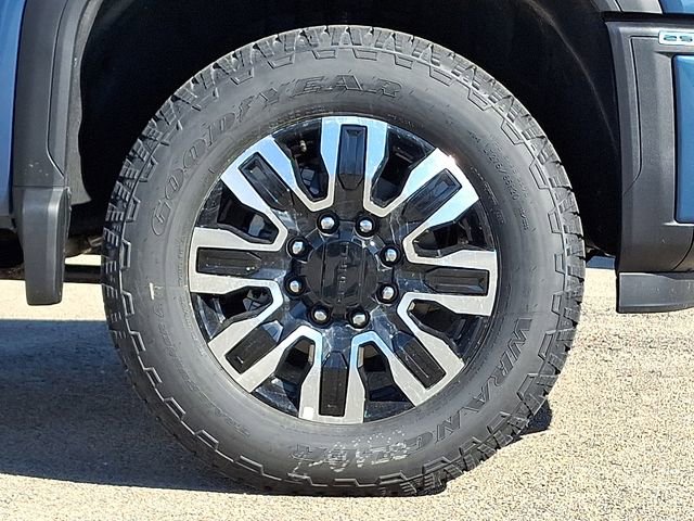 New 2026 GMC Sierra 2500 Denali Ultimate image 9