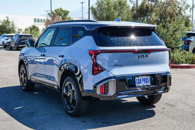 New 2027 Kia Seltos X-Line S w/ X-Line S Premium Package AWD/4WD image 12