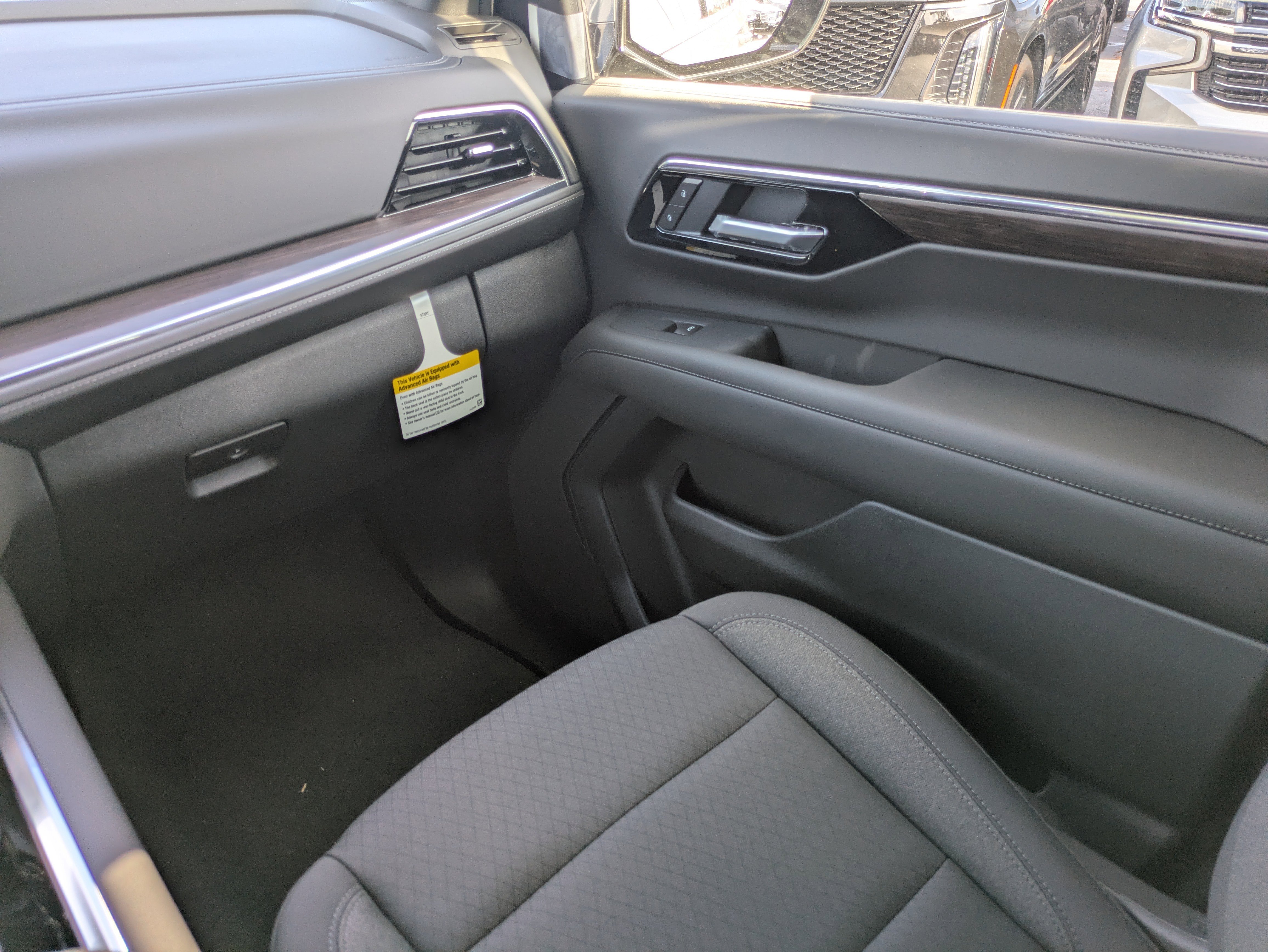 New 2026 Chevrolet Tahoe LS image 12