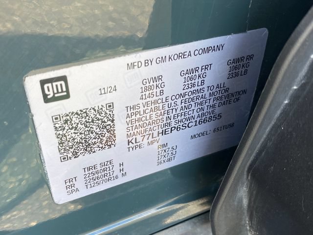 Used 2025 Chevrolet Trax LT FWD image 25