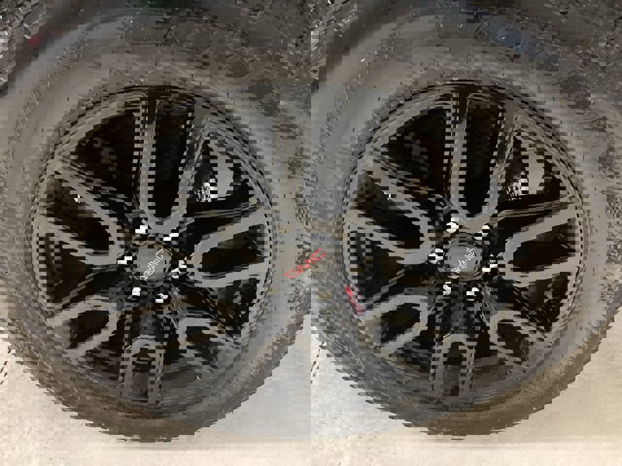 Used 2023 GMC Sierra 1500 Elevation w/ Preferred Package image 10