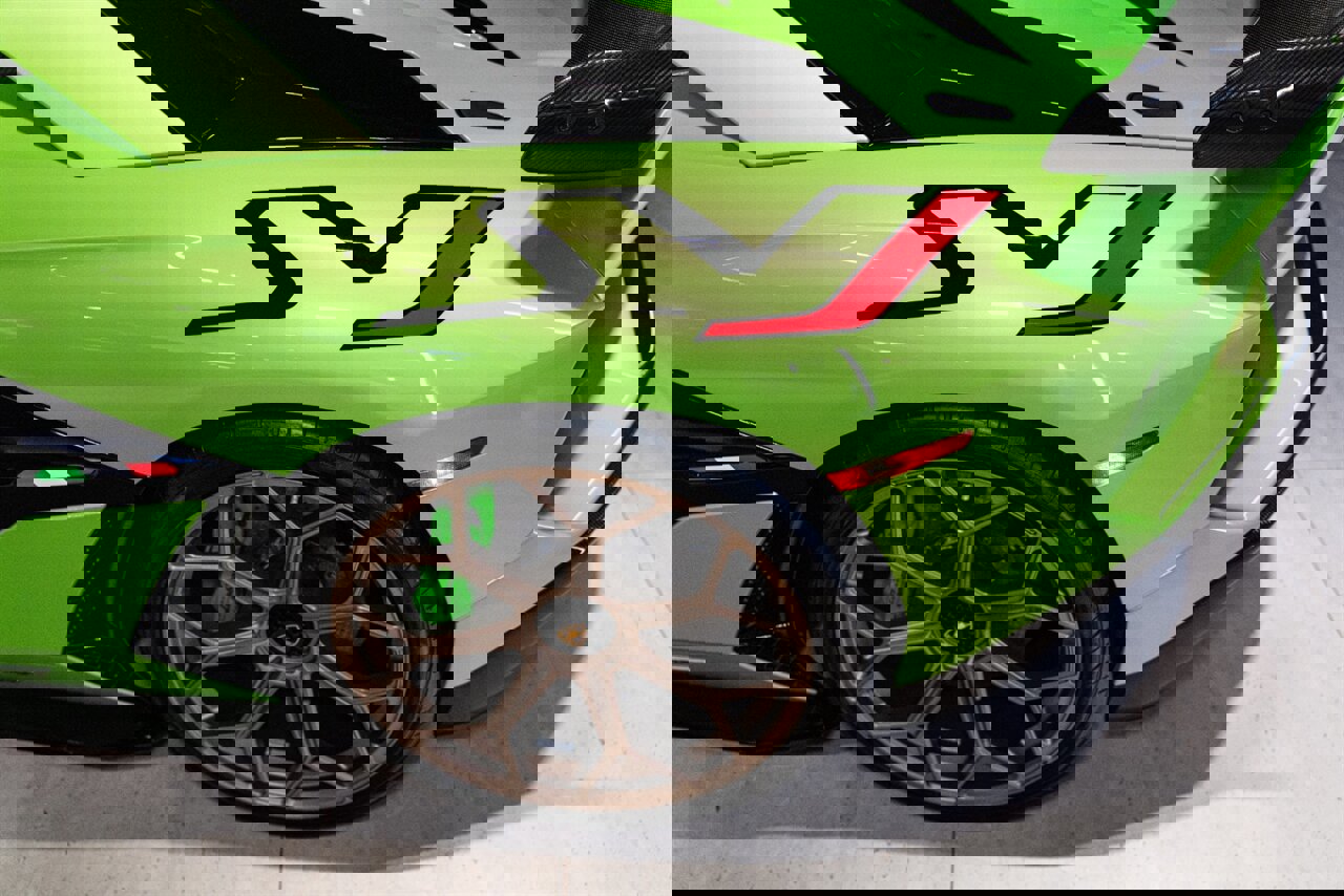 Used 2021 Lamborghini Aventador SVJ image 44