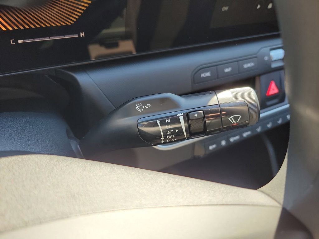 New 2026 Kia K4 LXS image 28