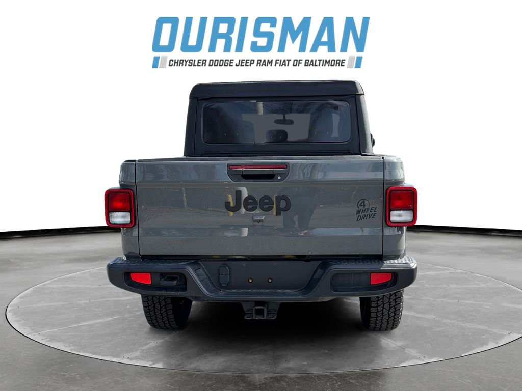 Used 2021 Jeep Gladiator Sport image 5