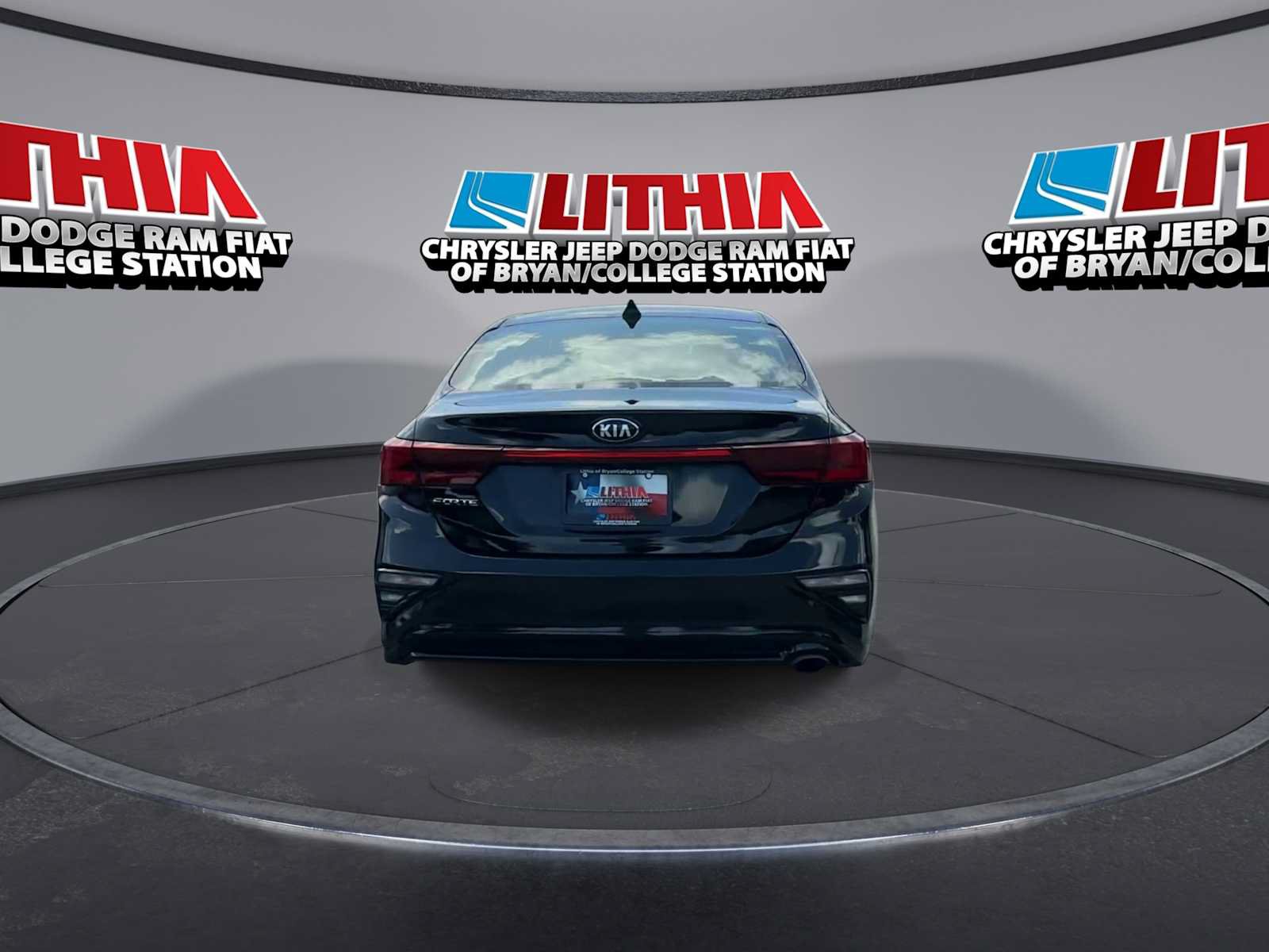 Used 2021 Kia Forte LXS FWD image 7