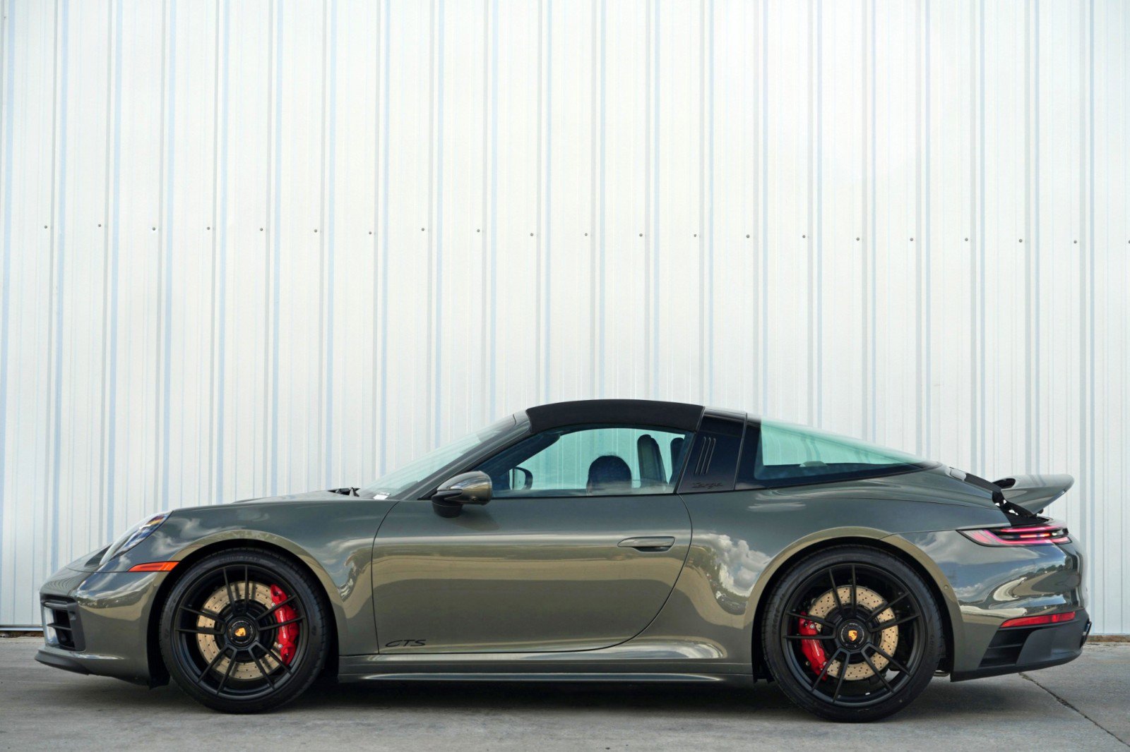 Used 2022 Porsche 911 Targa 4 GTS image 9