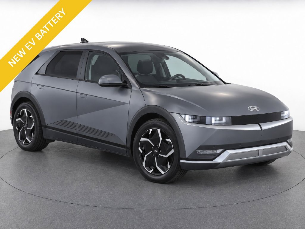 Used 2024 Hyundai Ioniq 5 SEL AWD/4WD image 2
