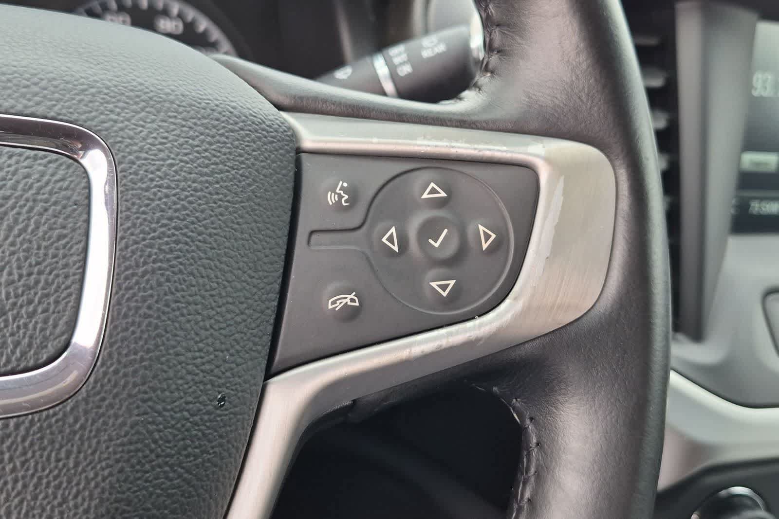 Used 2019 GMC Acadia SLE FWD image 24