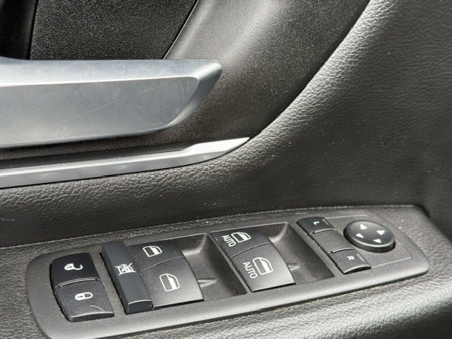 Used 2022 RAM 1500 Big Horn RWD image 24