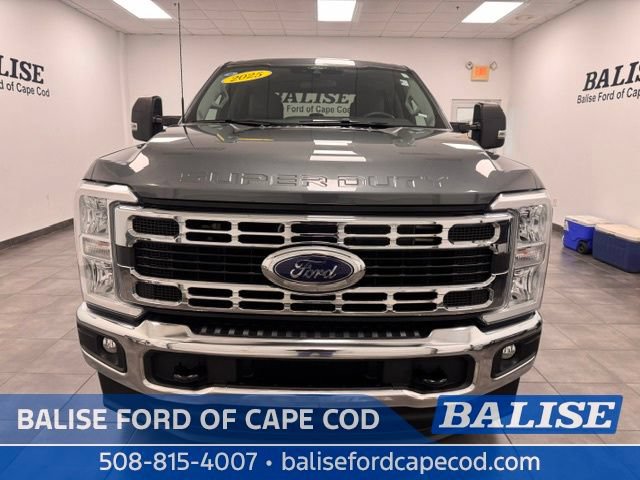 Used 2025 Ford F250 XLT AWD/4WD image 2