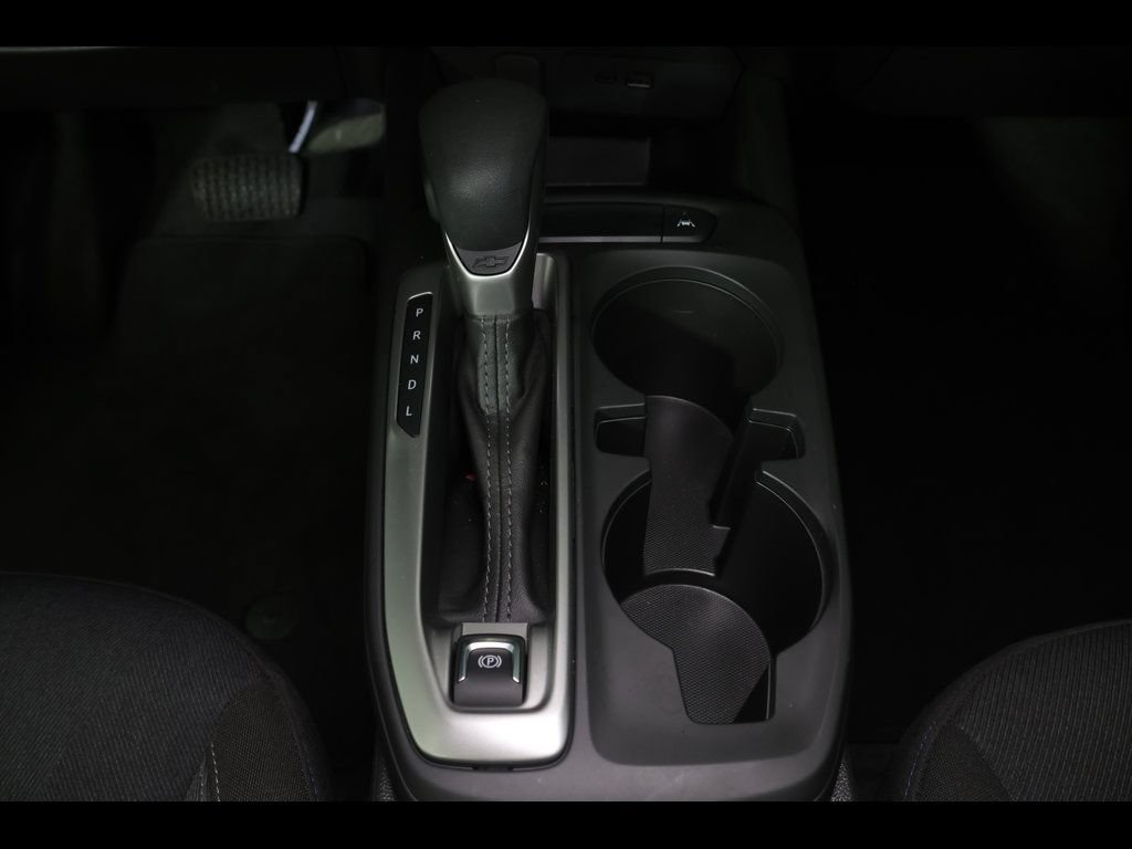 Certified 2025 Chevrolet Trax LS w/ LS Convenience Package FWD image 25