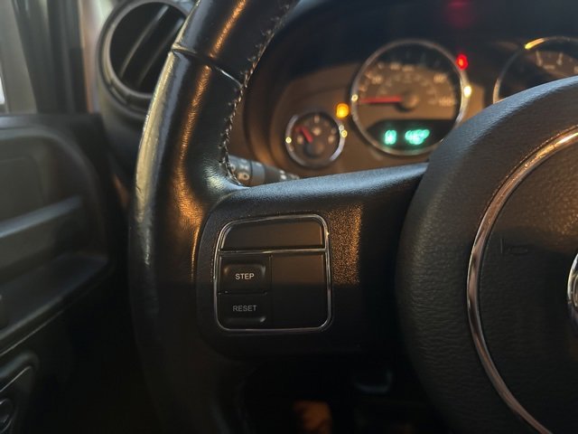 Used 2018 Jeep Wrangler Sport image 15