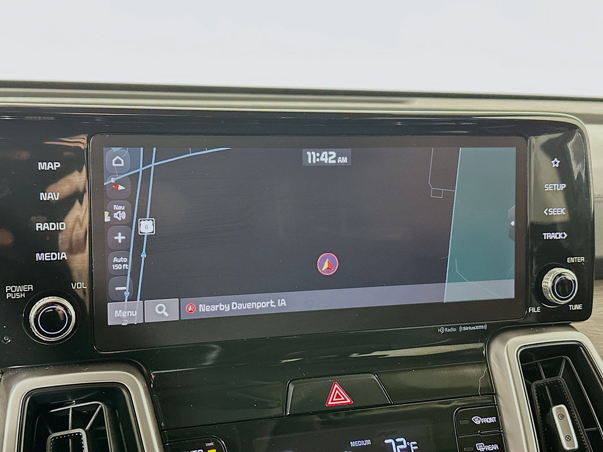 Used 2023 Kia Sorento S w/ Panoramic Sunroof Package image 13