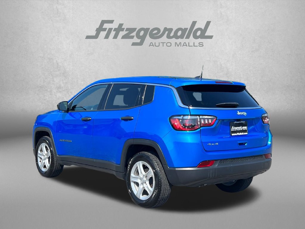 Used 2023 Jeep Compass Sport AWD/4WD image 9