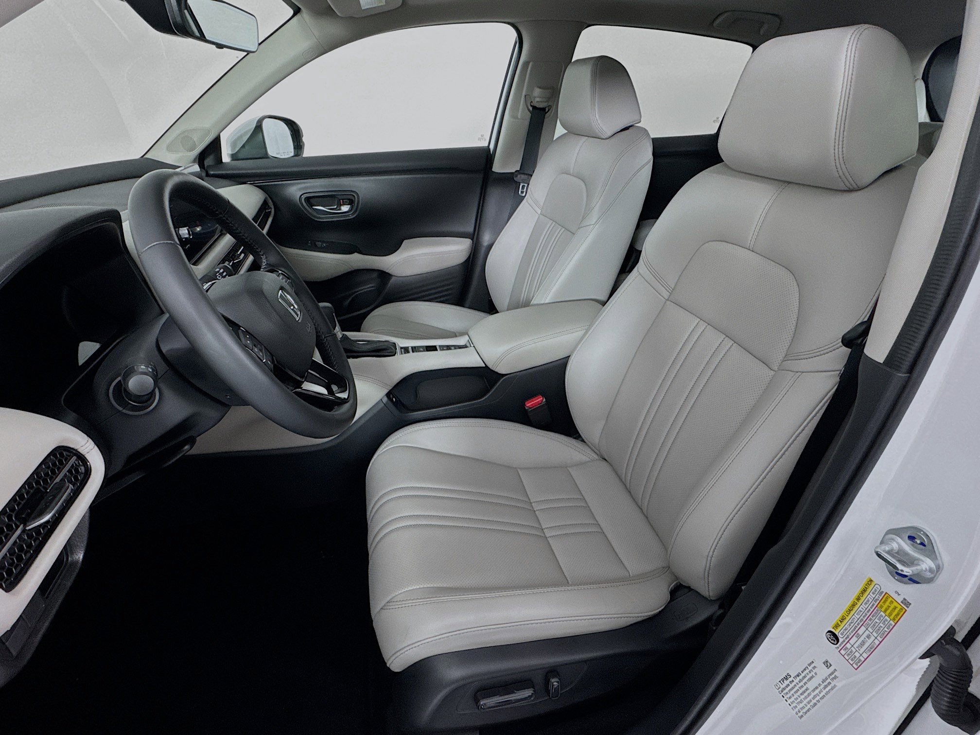 Certified 2025 Honda HR-V EX-L image 20