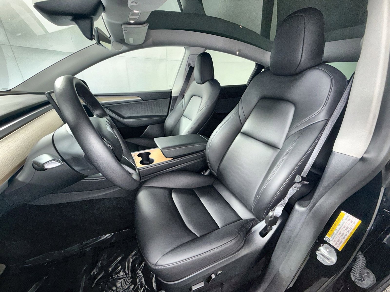 Used 2024 Tesla Model Y Long Range image 13