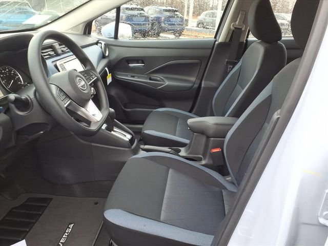 New 2025 Nissan Versa SV w/ Trunk Package image 5
