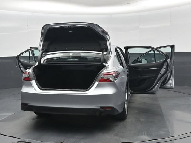 Used 2022 Toyota Camry LE FWD image 55