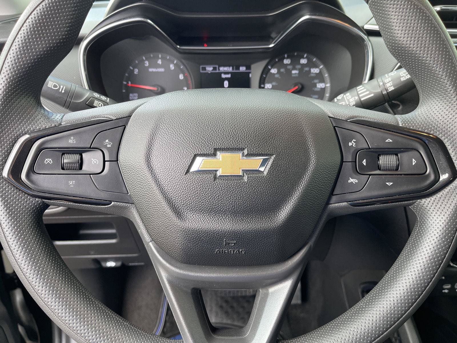 Used 2022 Chevrolet TrailBlazer LT w/ Convenience Package FWD image 20
