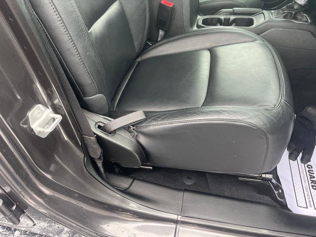 Used 2020 Jeep Wrangler Unlimited Sport S image 34