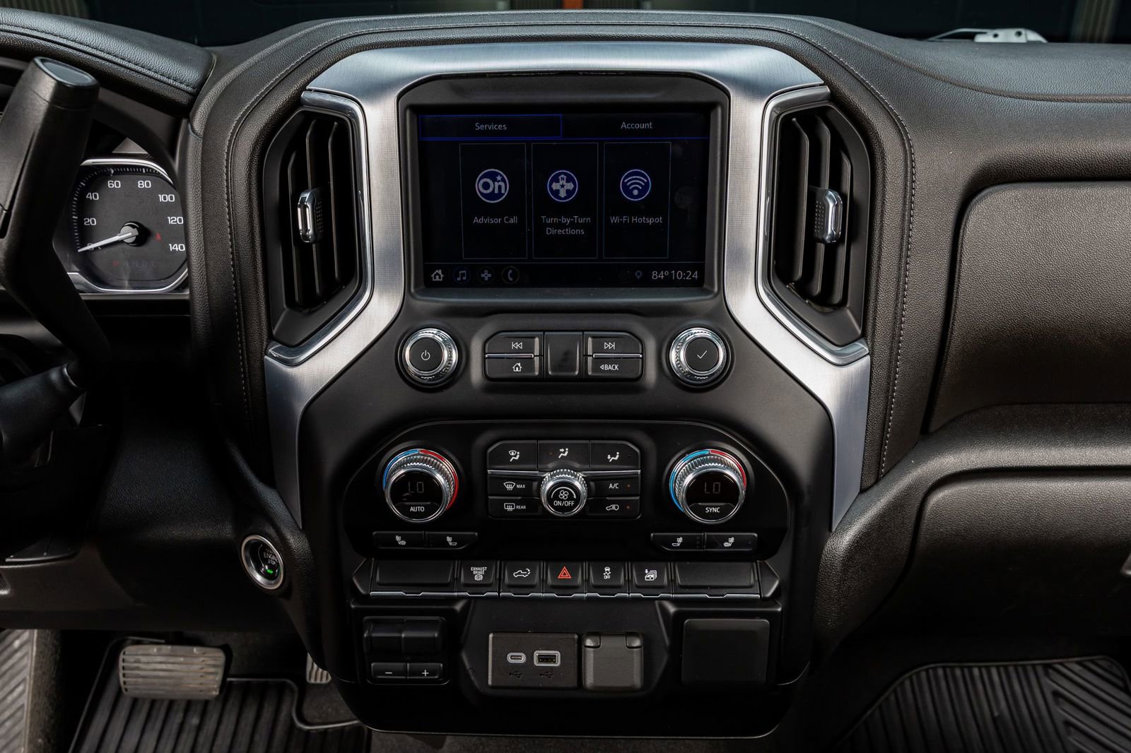 Used 2022 GMC Sierra 2500 SLE w/ SLE Convenience Package image 24