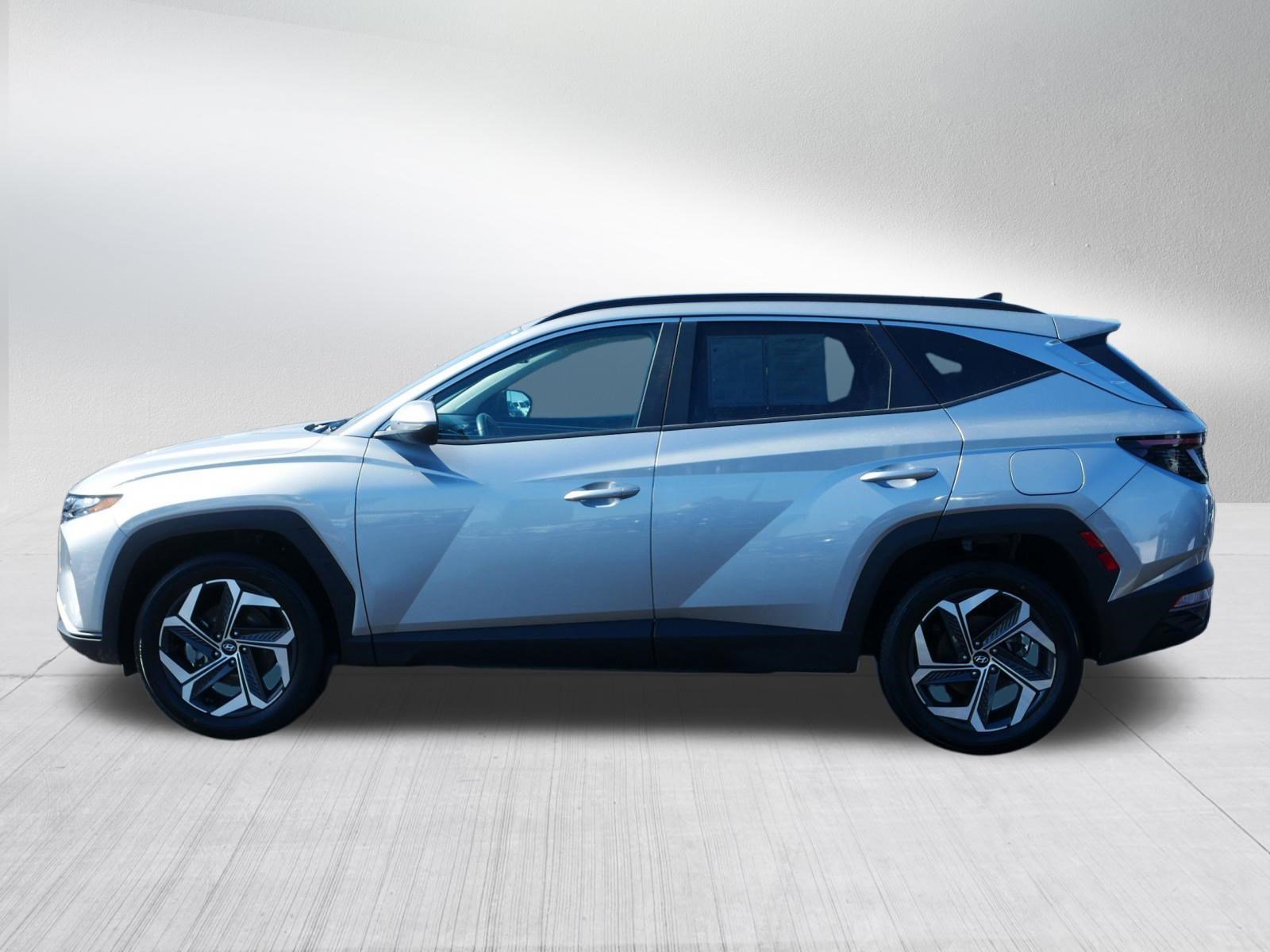 Used 2023 Hyundai Tucson SEL w/ Convenience Package image 4